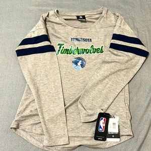 Girl’s Minnesota Timberwolves Long sleeve